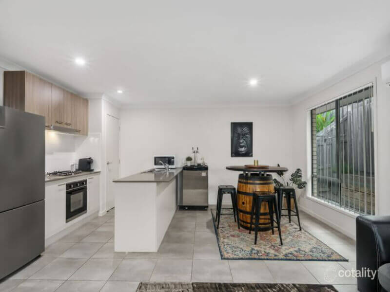 11 Chamberlain Rise, Ormeau Hills