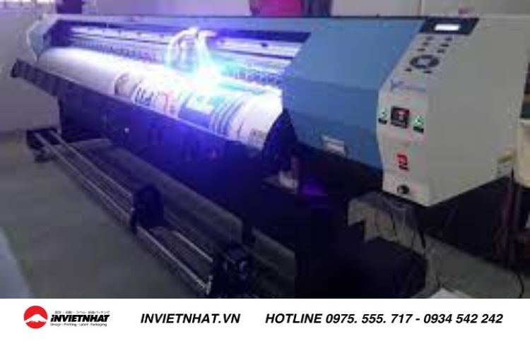 Công nghệ in UV trên Mica hiện đại tại TPHCM