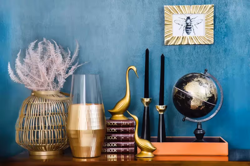 Home decor are placed on the table.