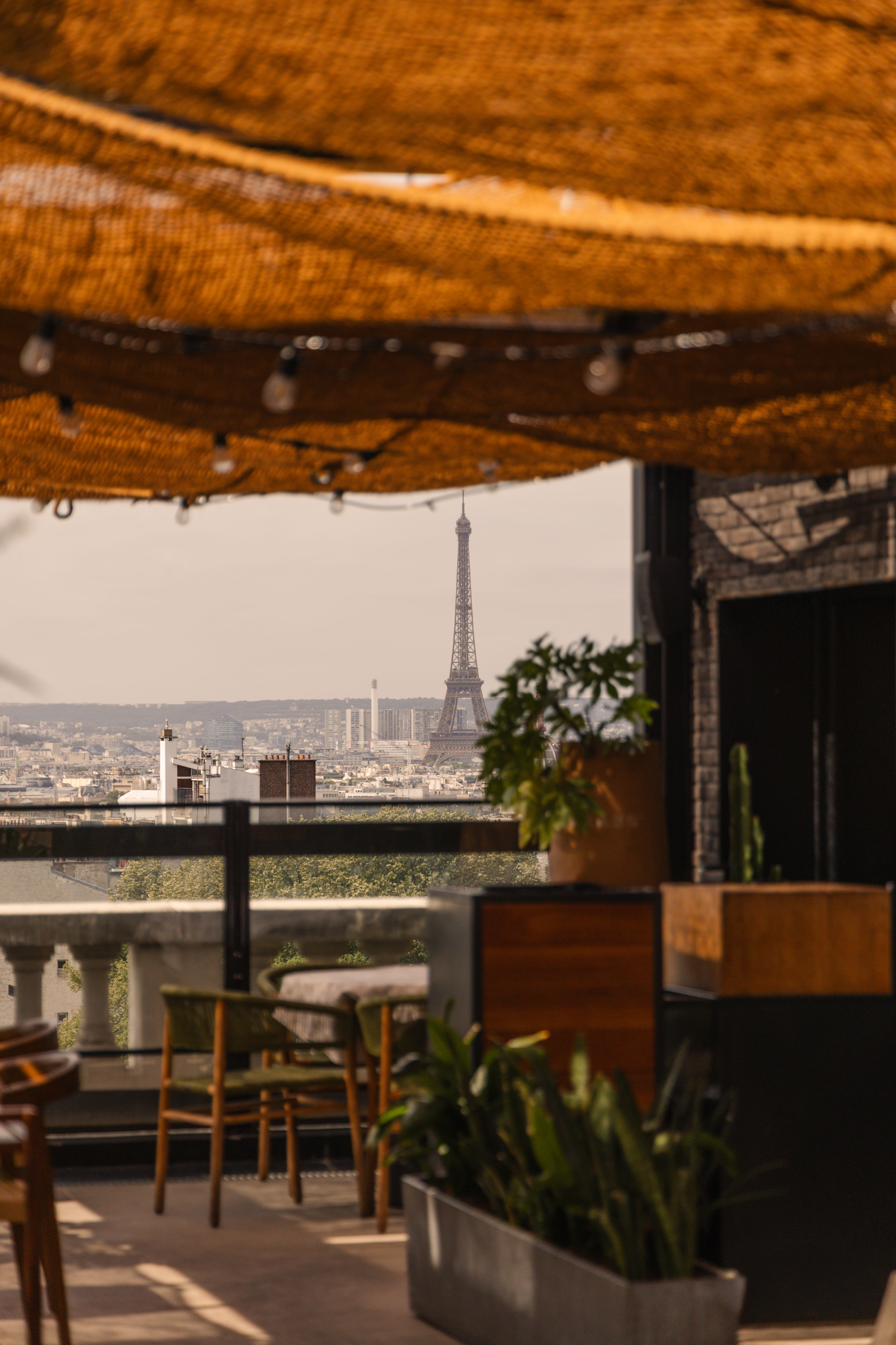 Bar & Rooftop Paris Montmartre Terrass Hotel