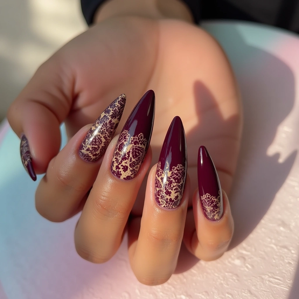 Burgundy Lace Gloss