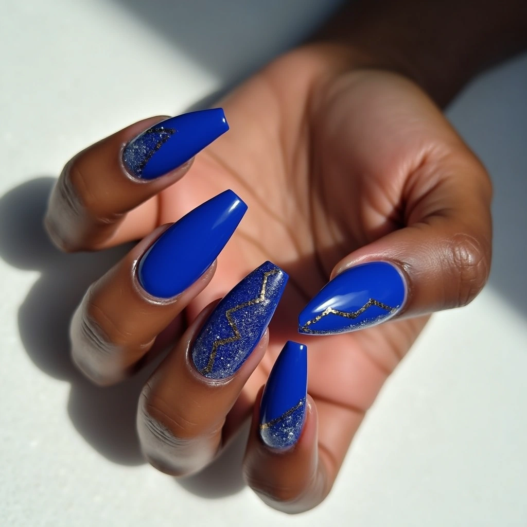 25 Blue Glitter Nail Designs You Must Try in 2025