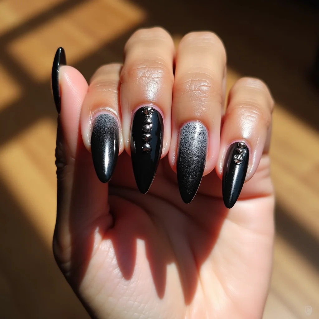 25 Grunge Nail Designs You Must Try in 2025
