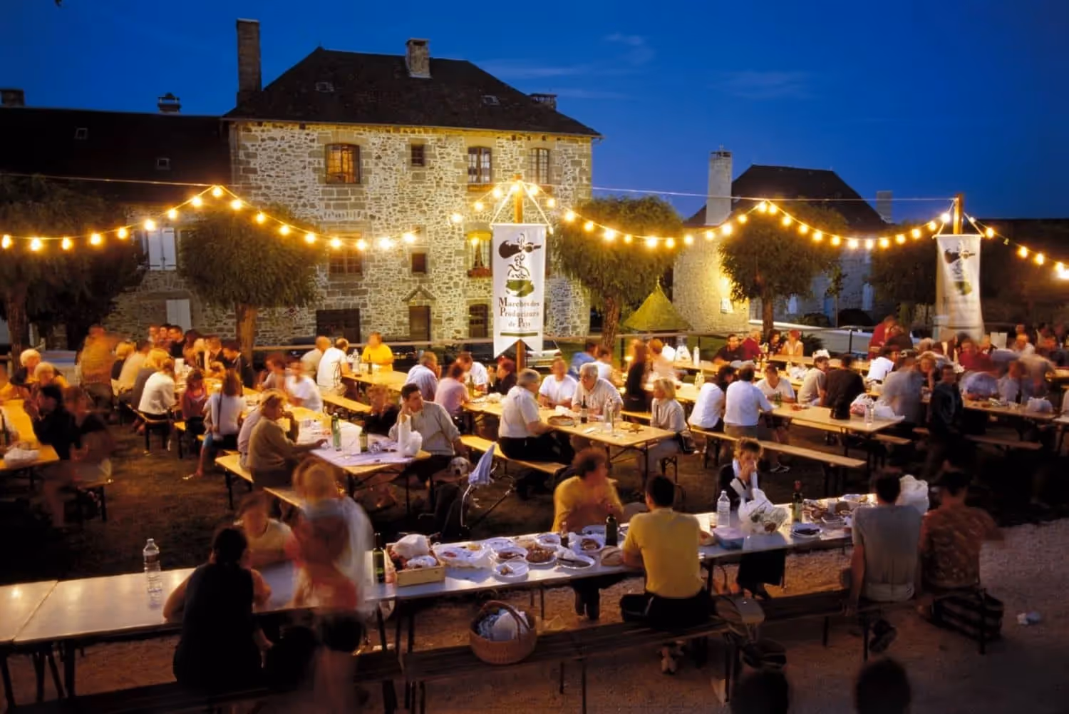 Marché de producteurs locaux en Corrèze