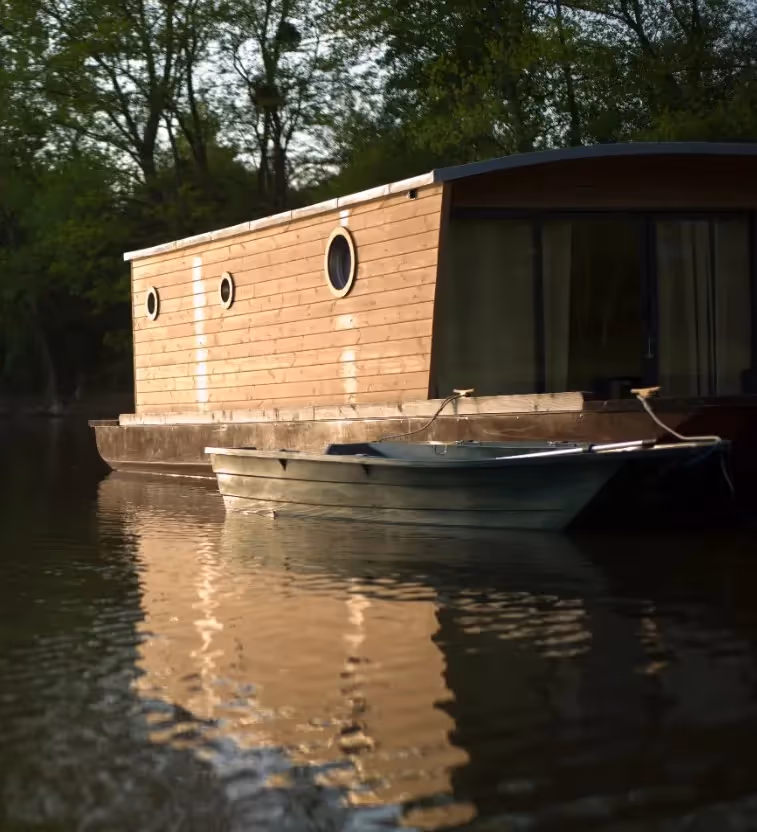 Village Toue des Demoiselles