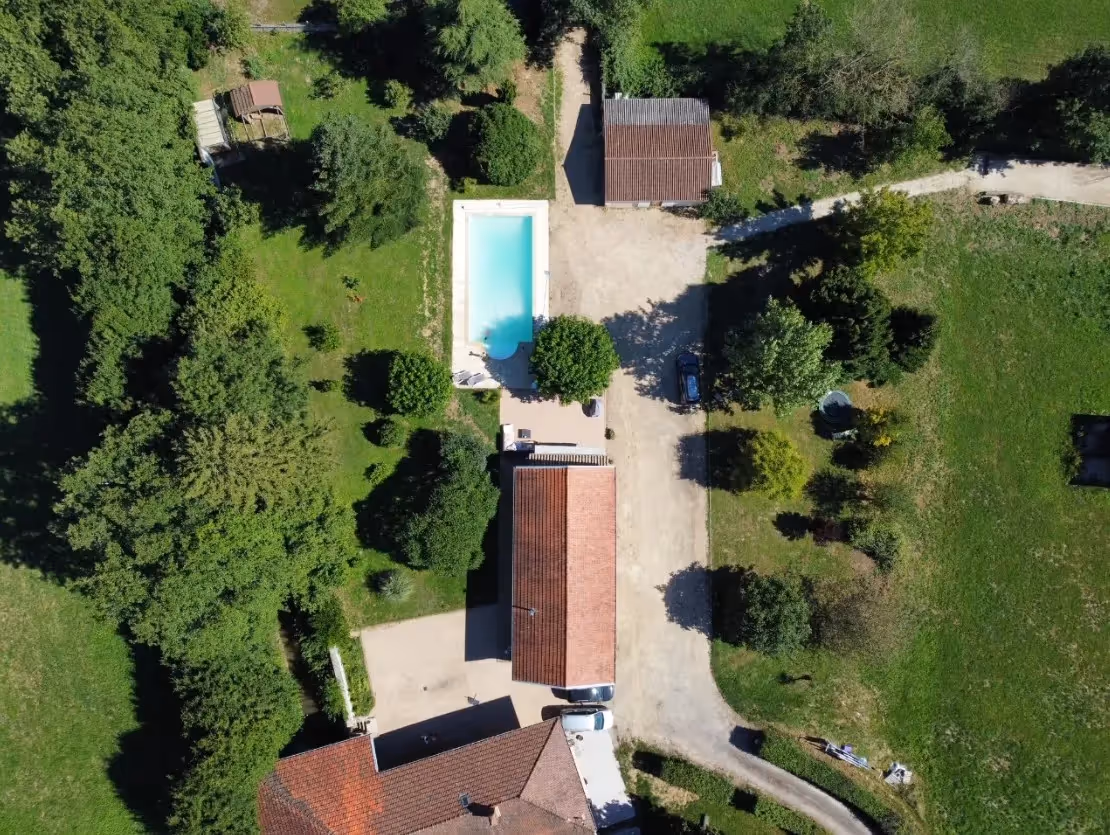 Gîtes insolites - gîte à la campagne