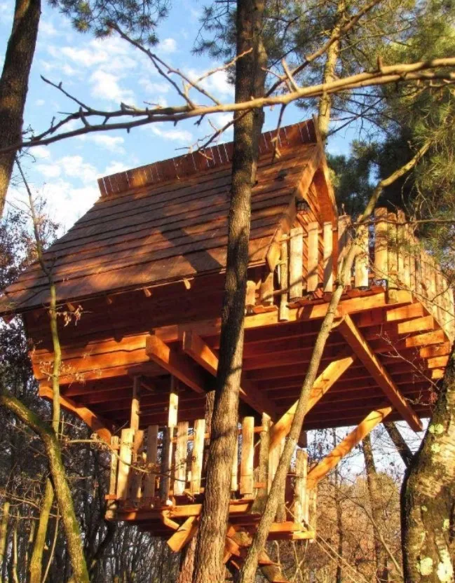 Les Cabanes des Collines