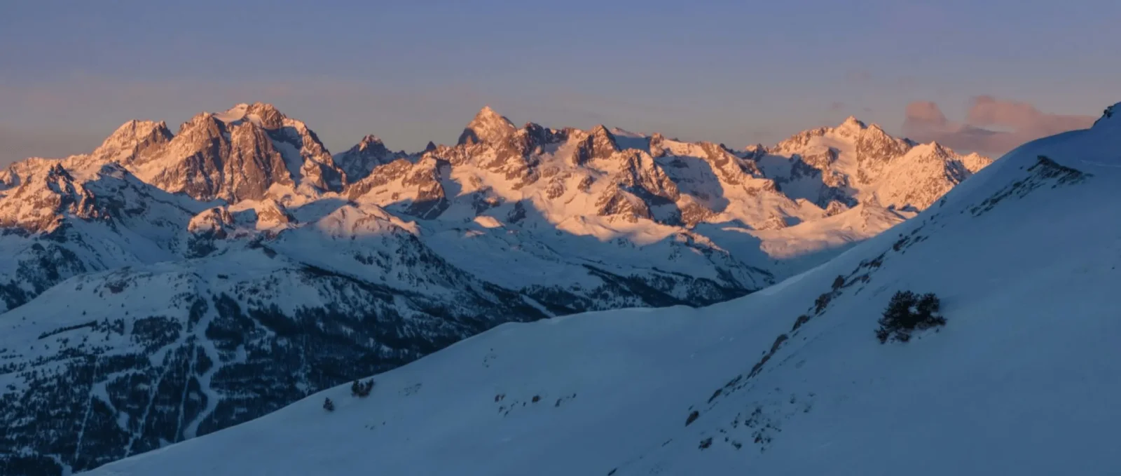 5 stations de ski accessibles en train pour vos vacances d’hiver