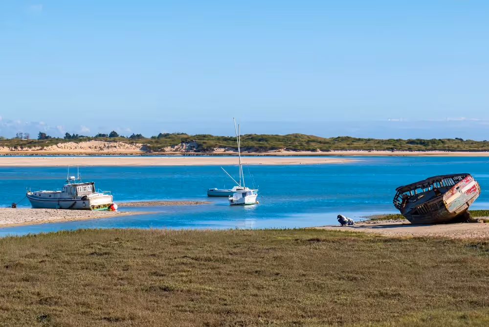Cet été, cap sur l’Hexagone : 74% des Français resteront au pays