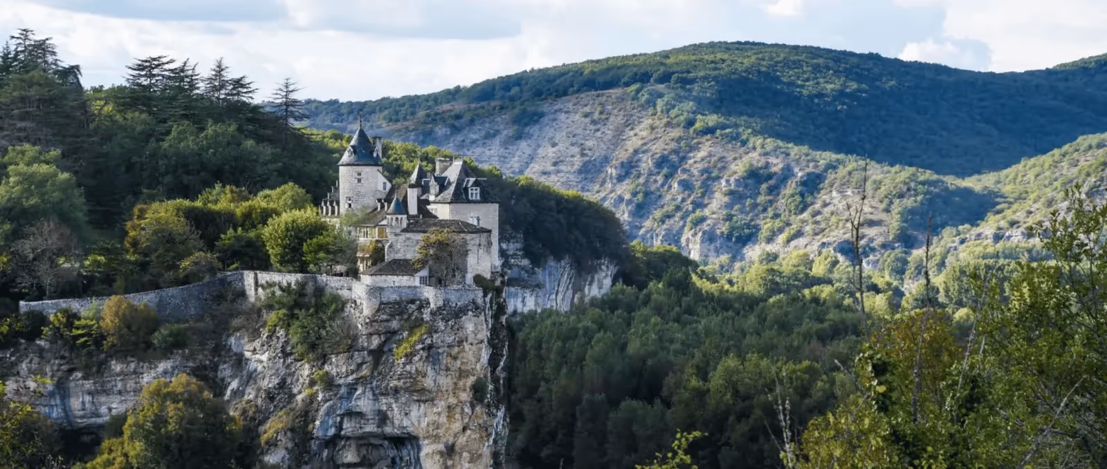Top 10 des visites insolites en Dordogne : le meilleur à découvrir