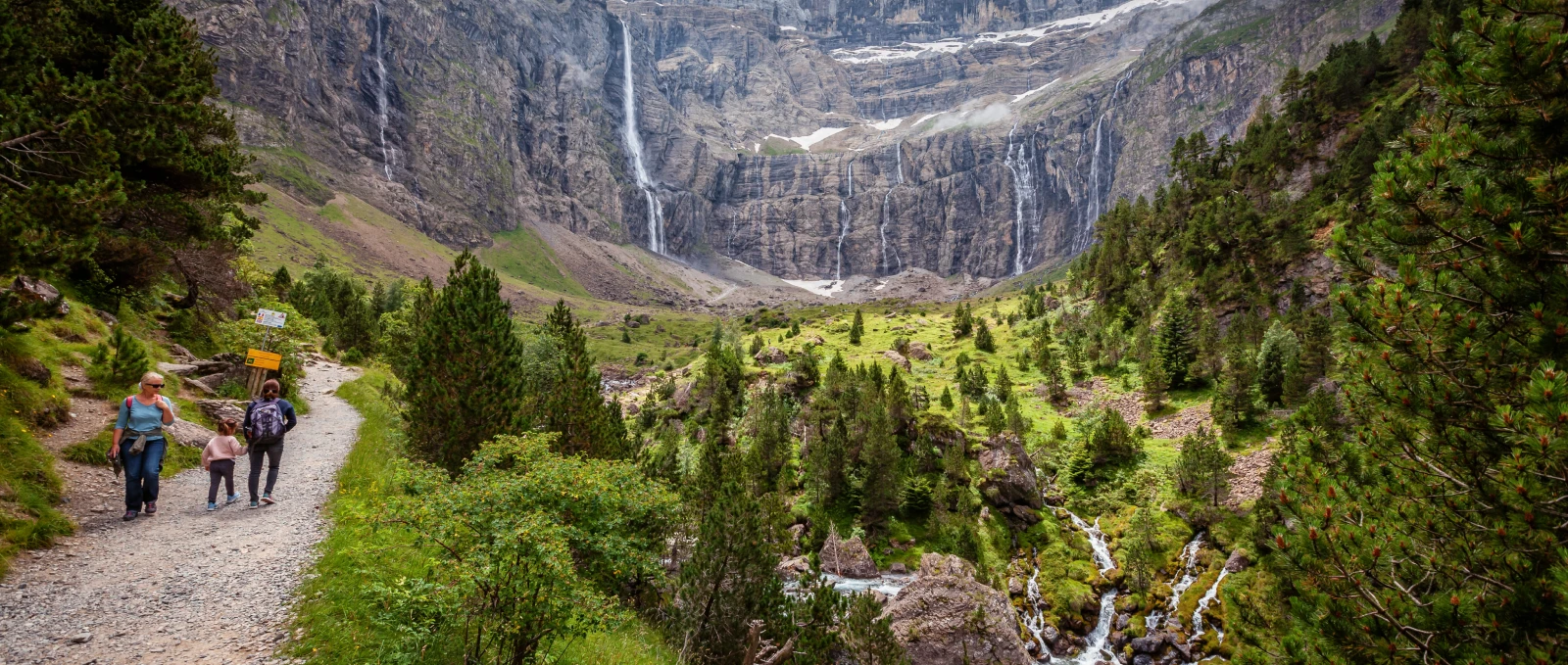 Top 10 des randonnées dans les Pyrénées à ne pas manquer