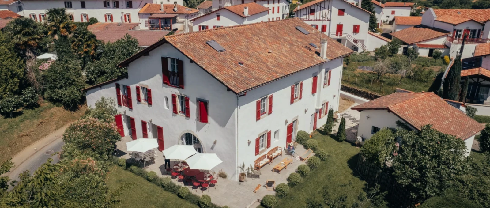 Notre sélection de gîtes pour 20 personnes, pensés pour les séjours en groupe