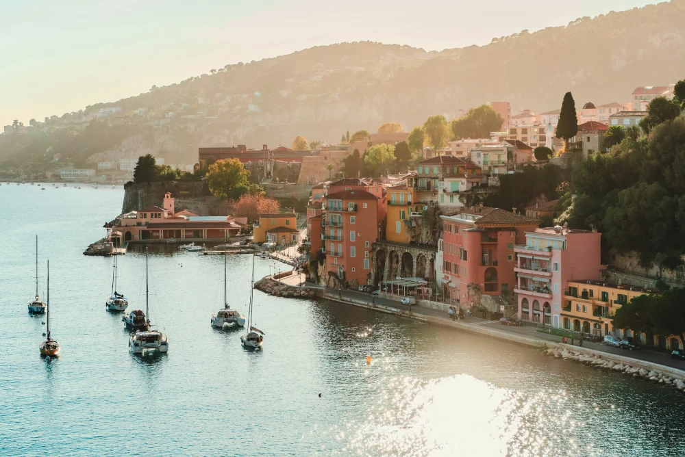 Week-end en amoureux en PACA : 7 destinations insolites