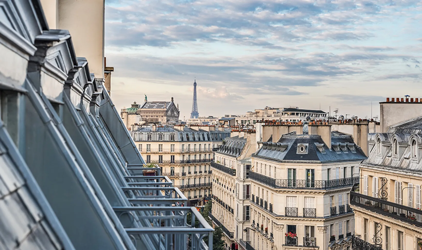 view from LunaJets Paris office