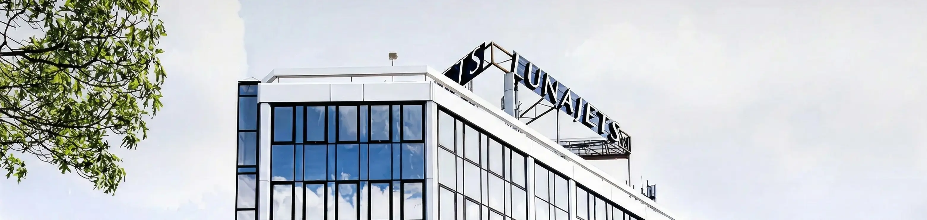 LunaJets geneva offices headquarters