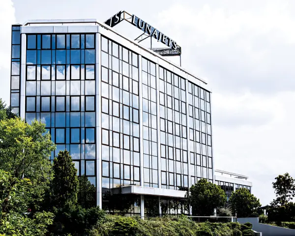 Hauptsitz der LunaJets-Büros in Genf