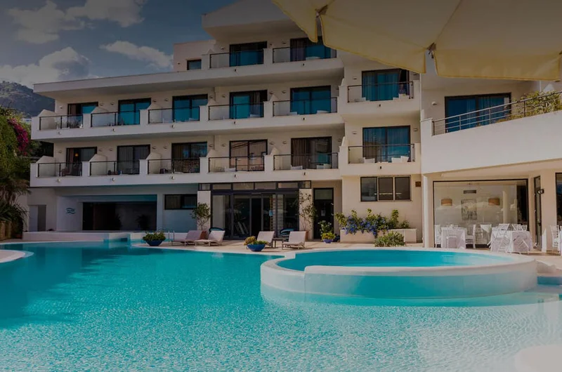 Cefalu Tengeri Palota