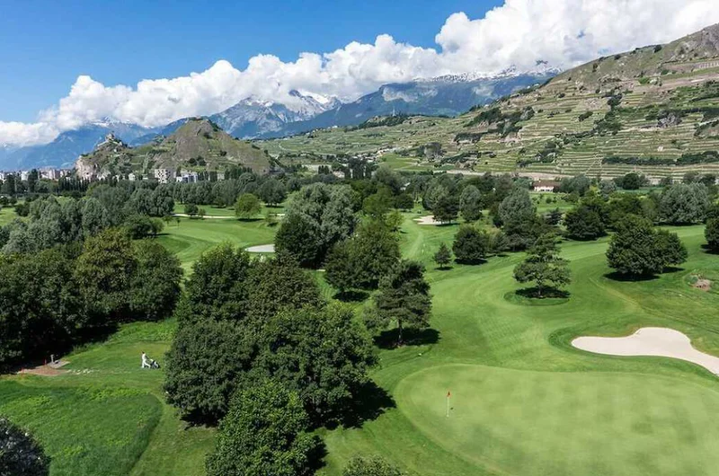 Légi felvétel a Sion-öbölről