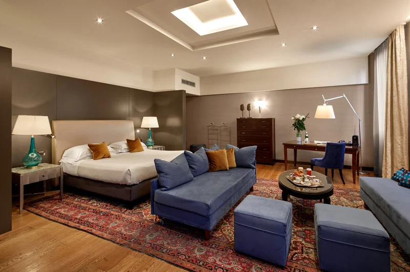 Wnętrza hotelu Accademia Verona z klasycznym wystrojem i nowoczesnymi udogodnieniami zapewniającymi komfortowy pobyt