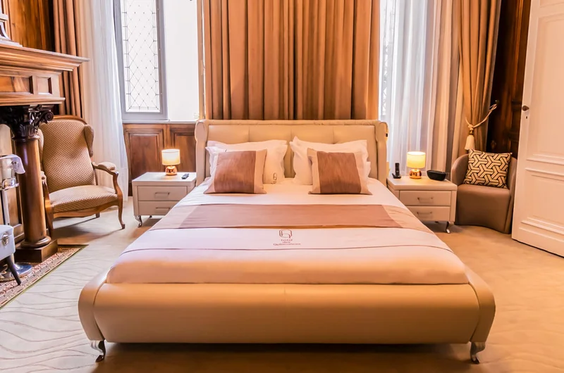 Noyer lakosztály a Hotel des Quinconces-ben