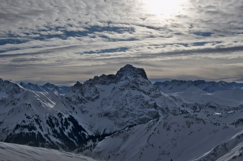 Großer Widderstein télen Grünhorn felől nézve