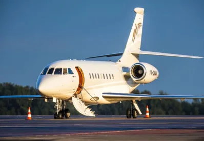 Dassault Falcon 2000EX large jet