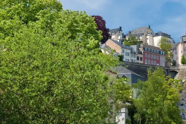 Foto de los tejados de la ciudad de Luxemburgo ciudad en Luxemburgo