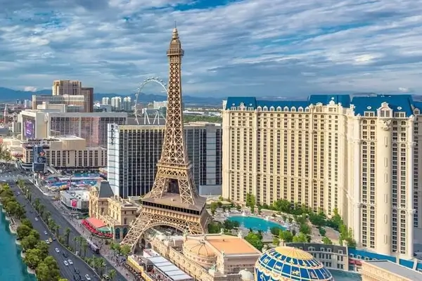 Fontaine de Bellagio à Las Vegas, expérience de la tour Eiffel et le club de nuit Château