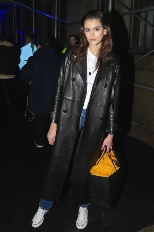 leather-trench-coat-second-hand