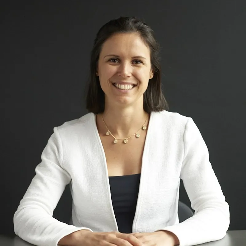 Sabrina Bosch, consultant