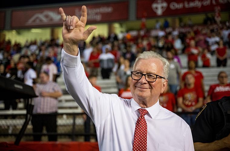 Breaking News: UL President Announces Retirement