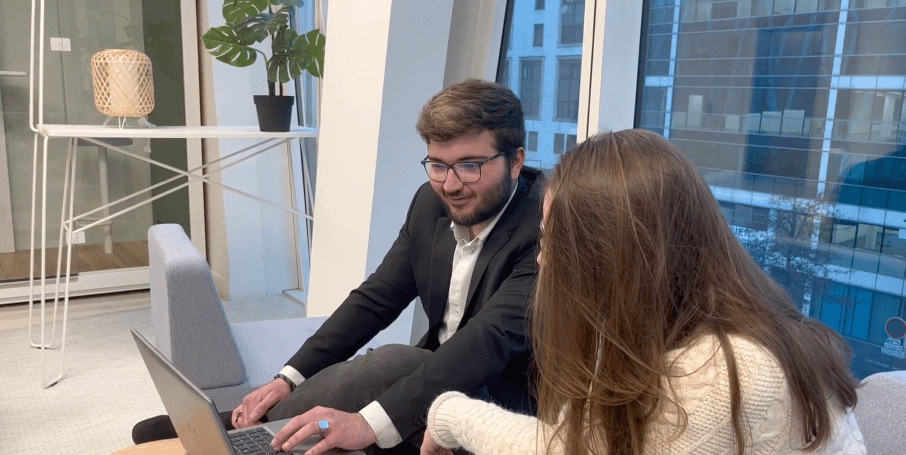 The job of Business Manager at IT Link