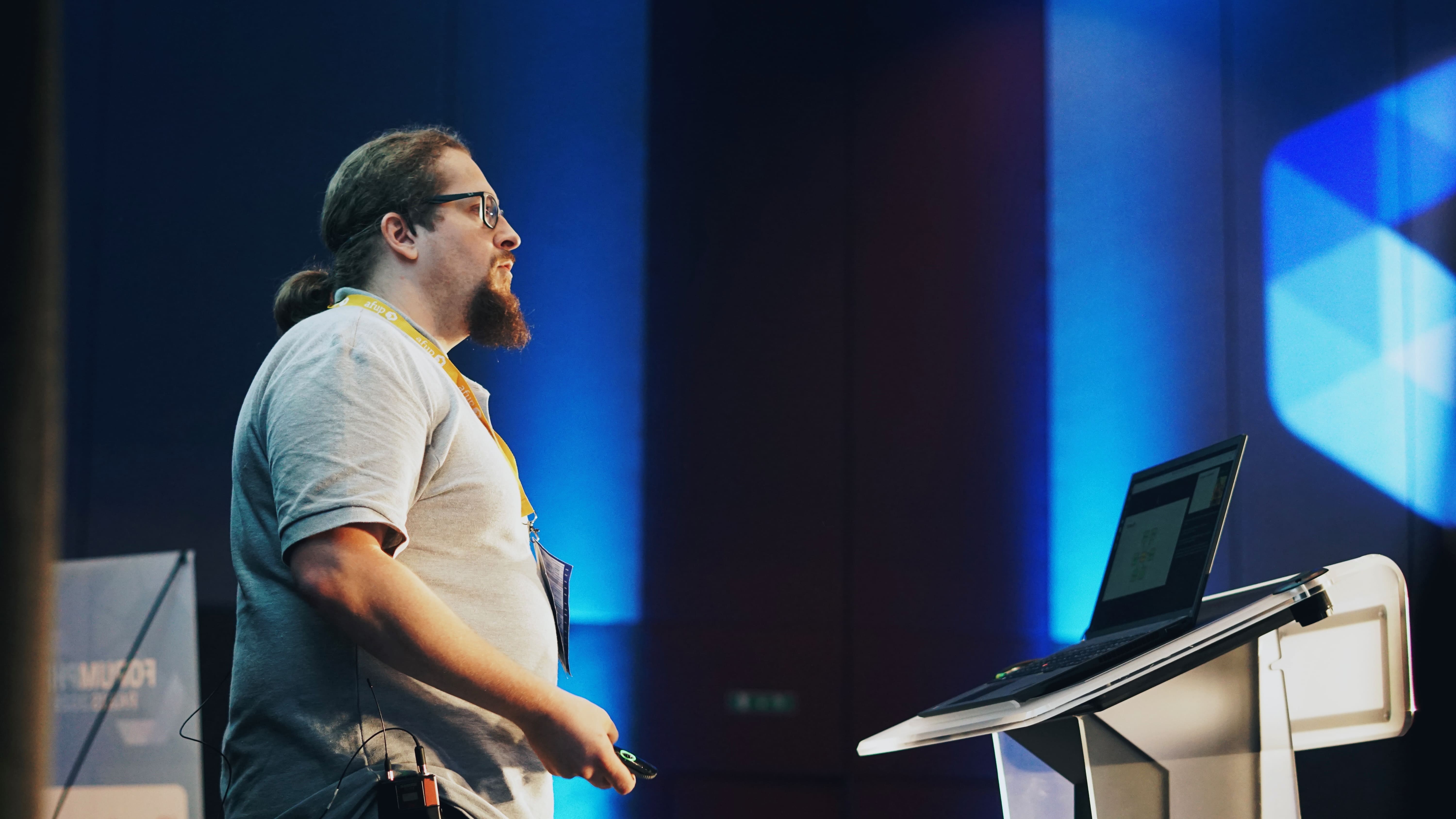 Gestion des erreurs PHP : (re)découvrez la conférence de Jonathan Van Belle