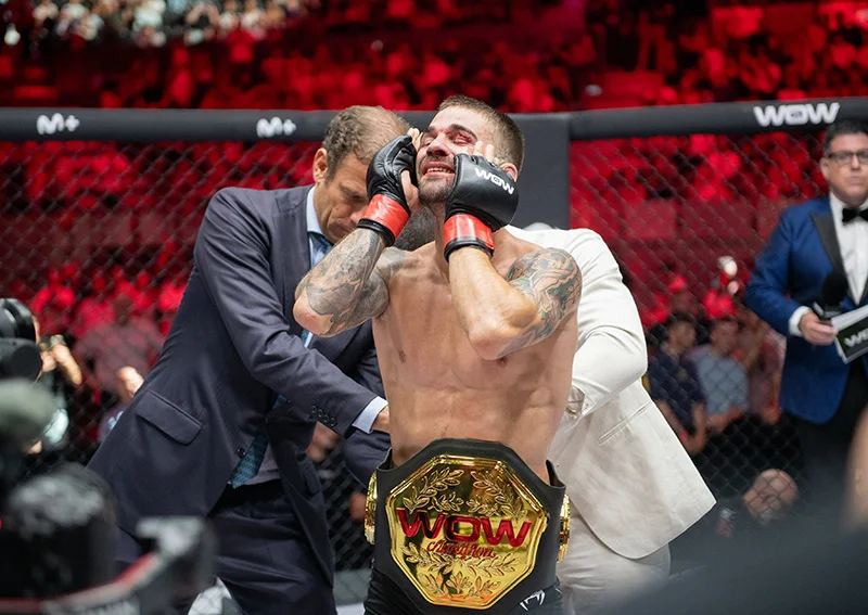 Campeón del peso mosca Fabià Sintes