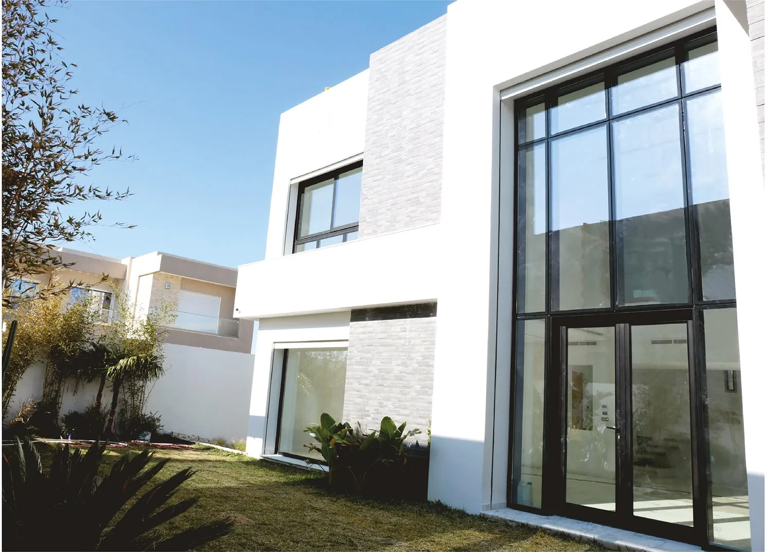 EX45 Prestige swing door without thermal break