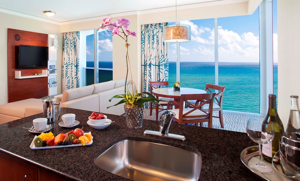 Trump International Beach Resort, Miami (Latest 2025 Reviews) | Hotels.com