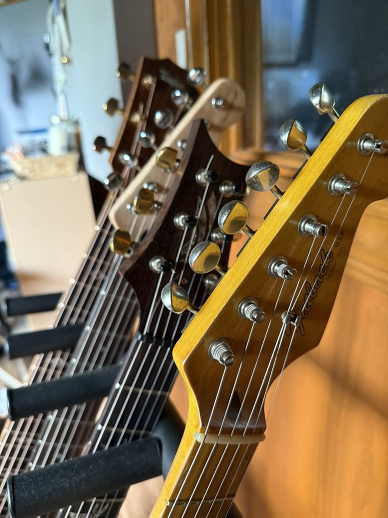 image of studio room (photography) (for a music studio)