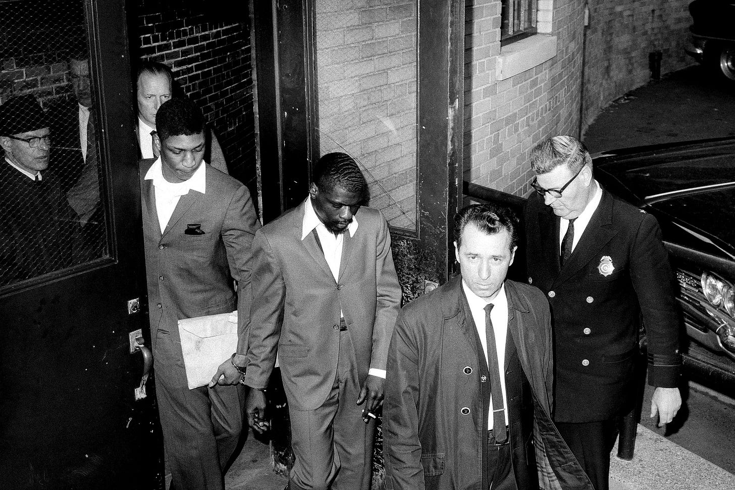 Rubin (Hurricane) Carter, Boxer Found Wrongly Convicted, Dies at 76 - The  New York Times