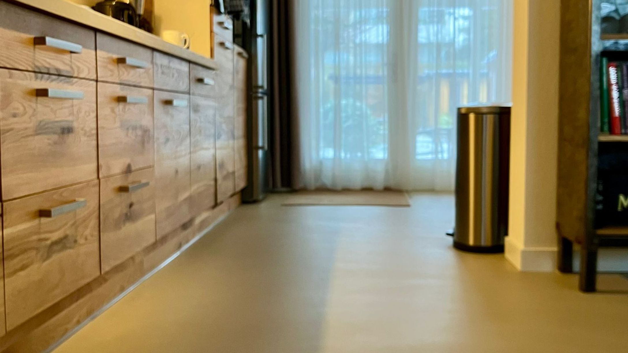 Lavasteen gietvloer Voorschoten – duurzaam, krasvast en stijlvol wonen