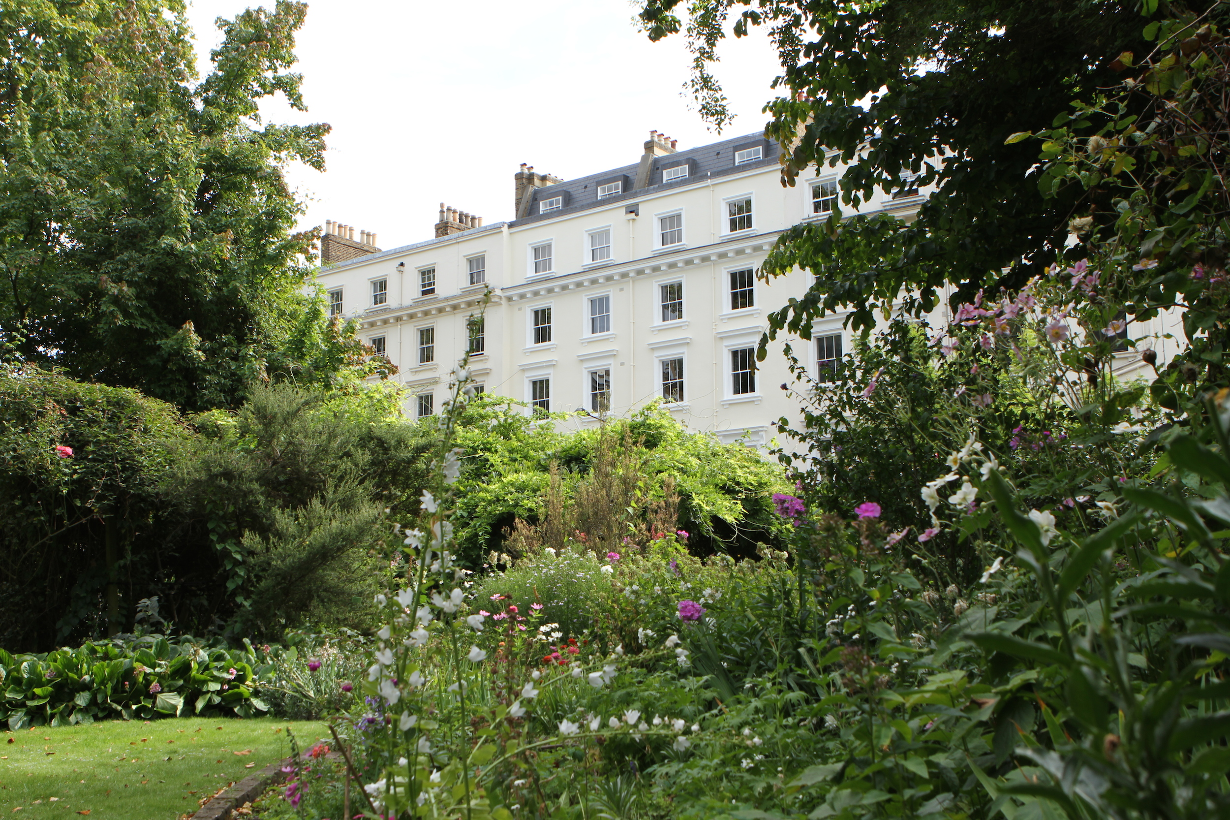 Eccleston Square Luxury Boutique Hotel - environmental