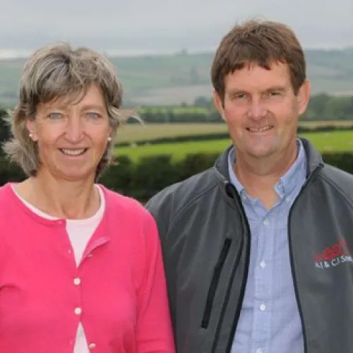 A.J & C.I Snell - Square image 4