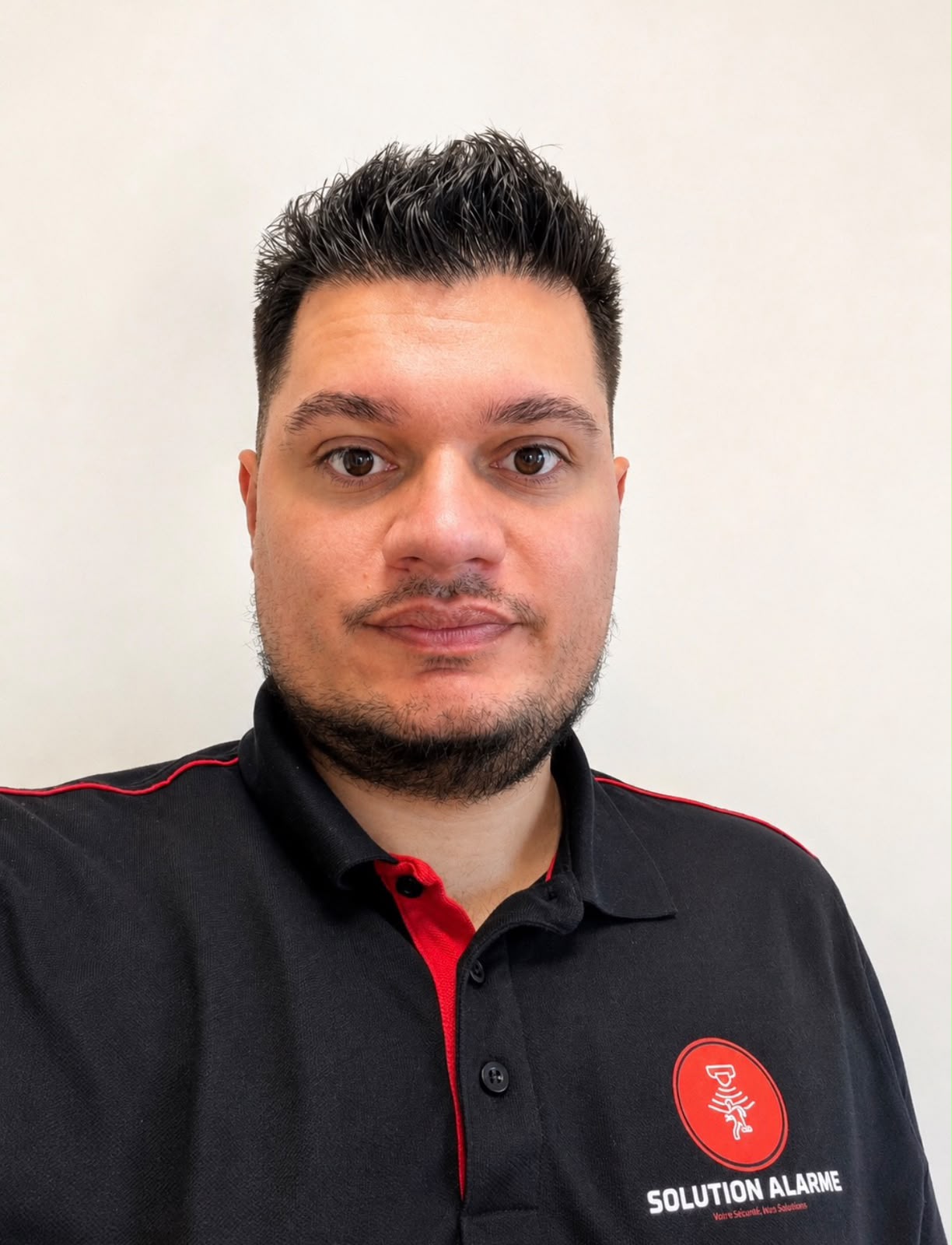 Kévin, gérant fondateur de Solution Alarme