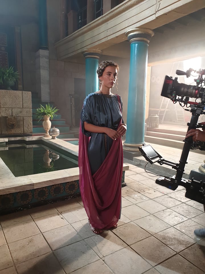 THE ASSASSINATION OF CAESAR