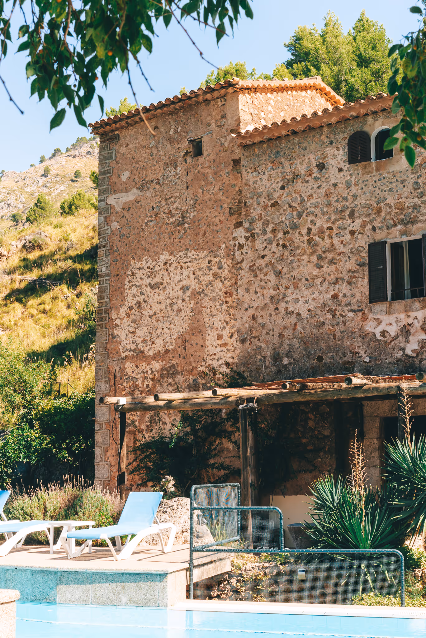 Historic stone farmhouse at Finca Higo in Mallorca.