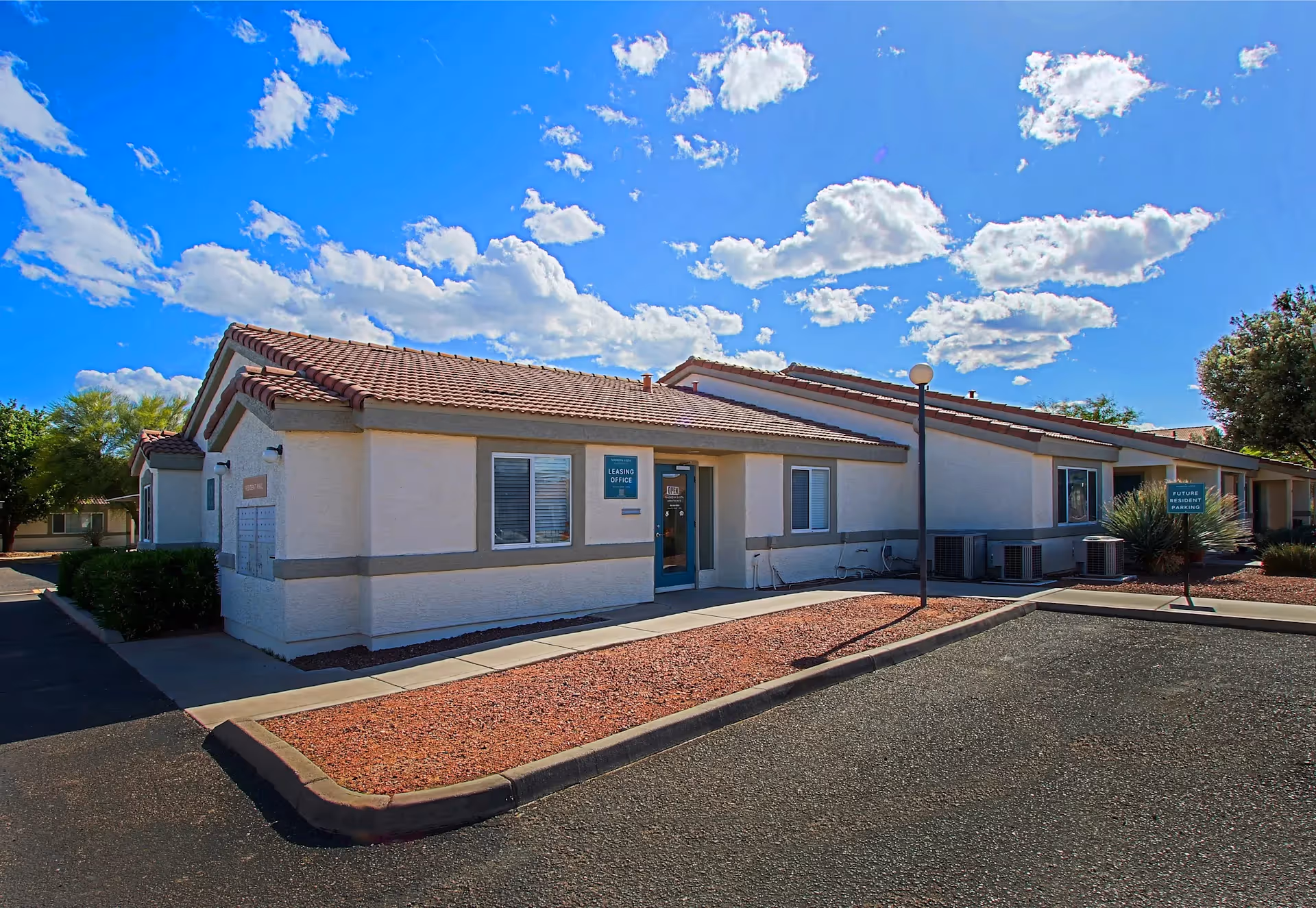 Leasing Office Parking Lot