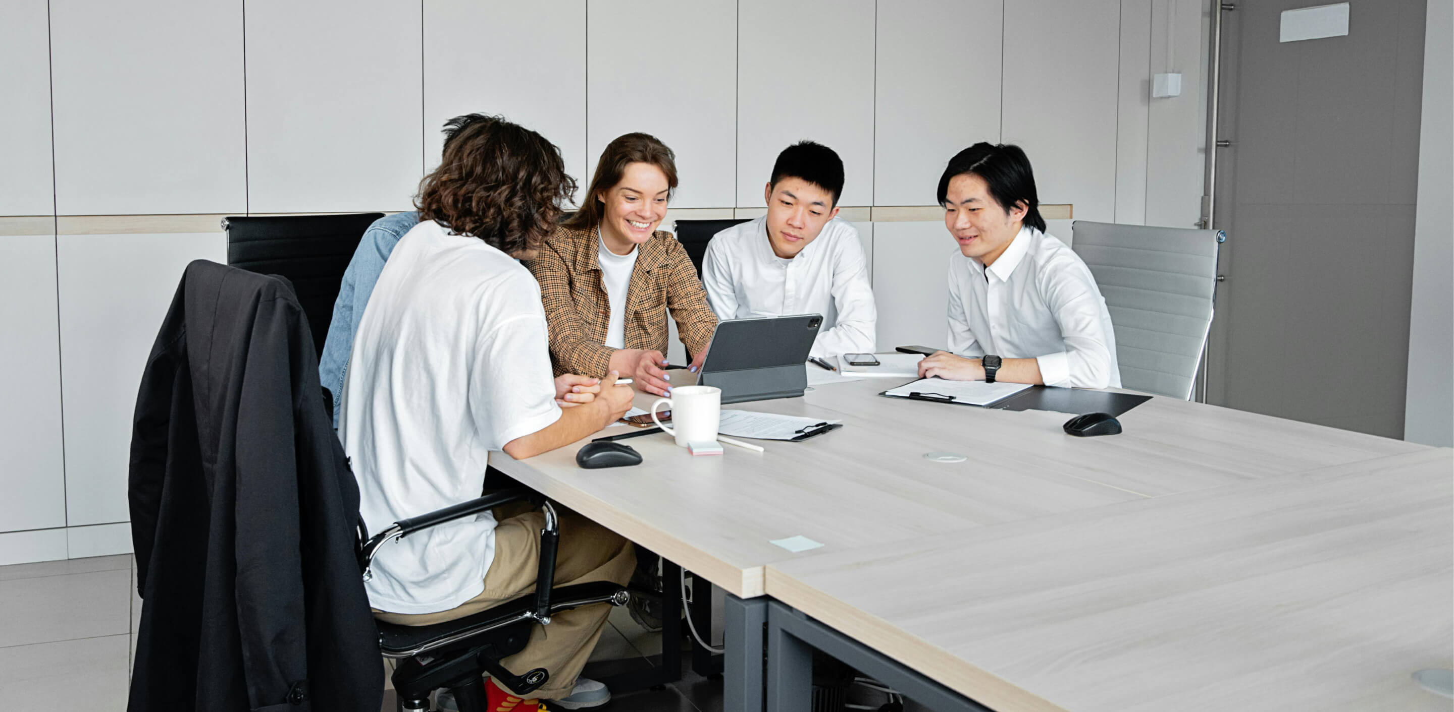 Transforming GreenEarth Manufacturing to Achieve Sustainable Efficiency