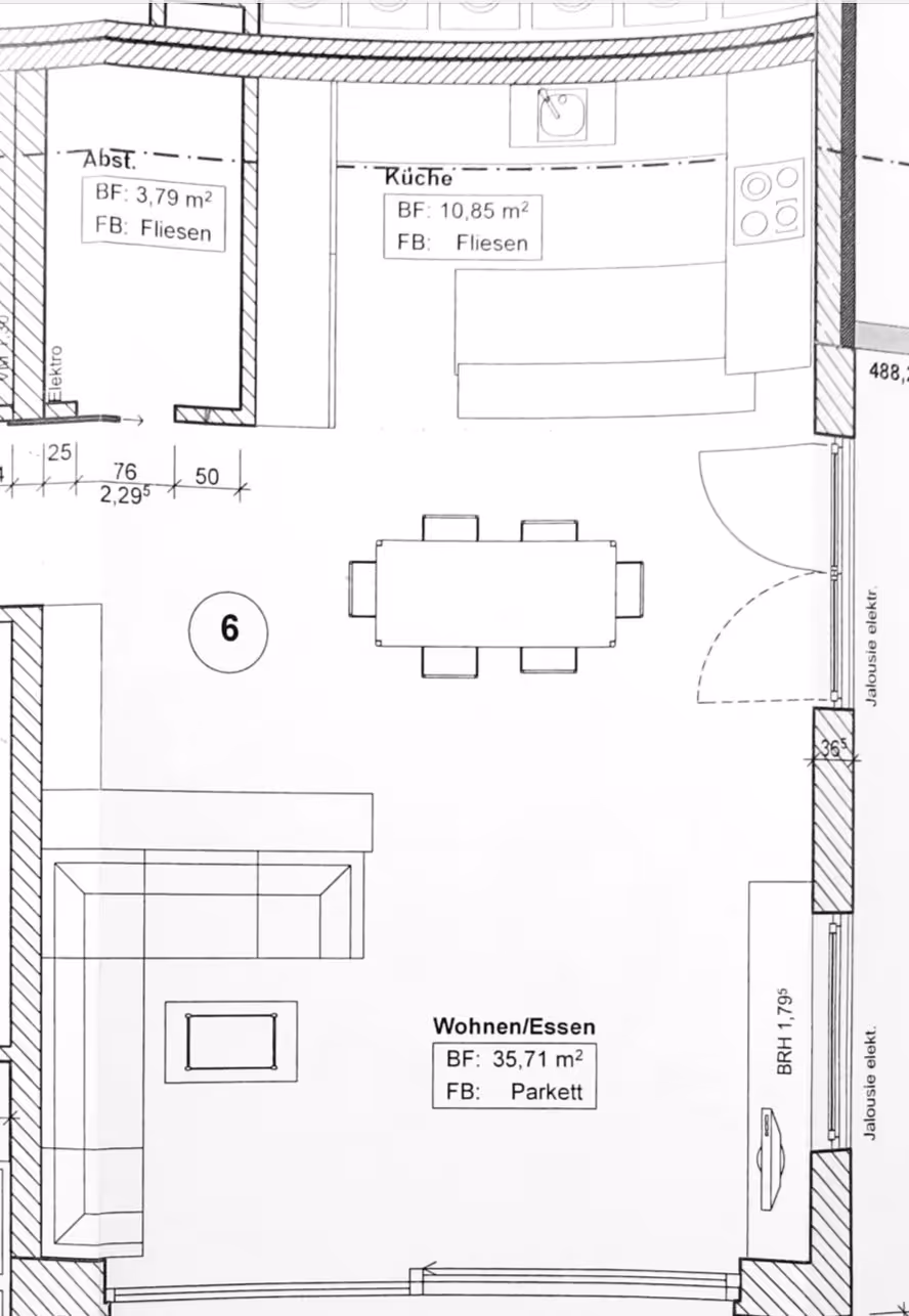 Grundrisszeichnung vom Neubau einer Küche mit Essbereich und Wohnzimmer vom Architektur-Büro gezeichnet.