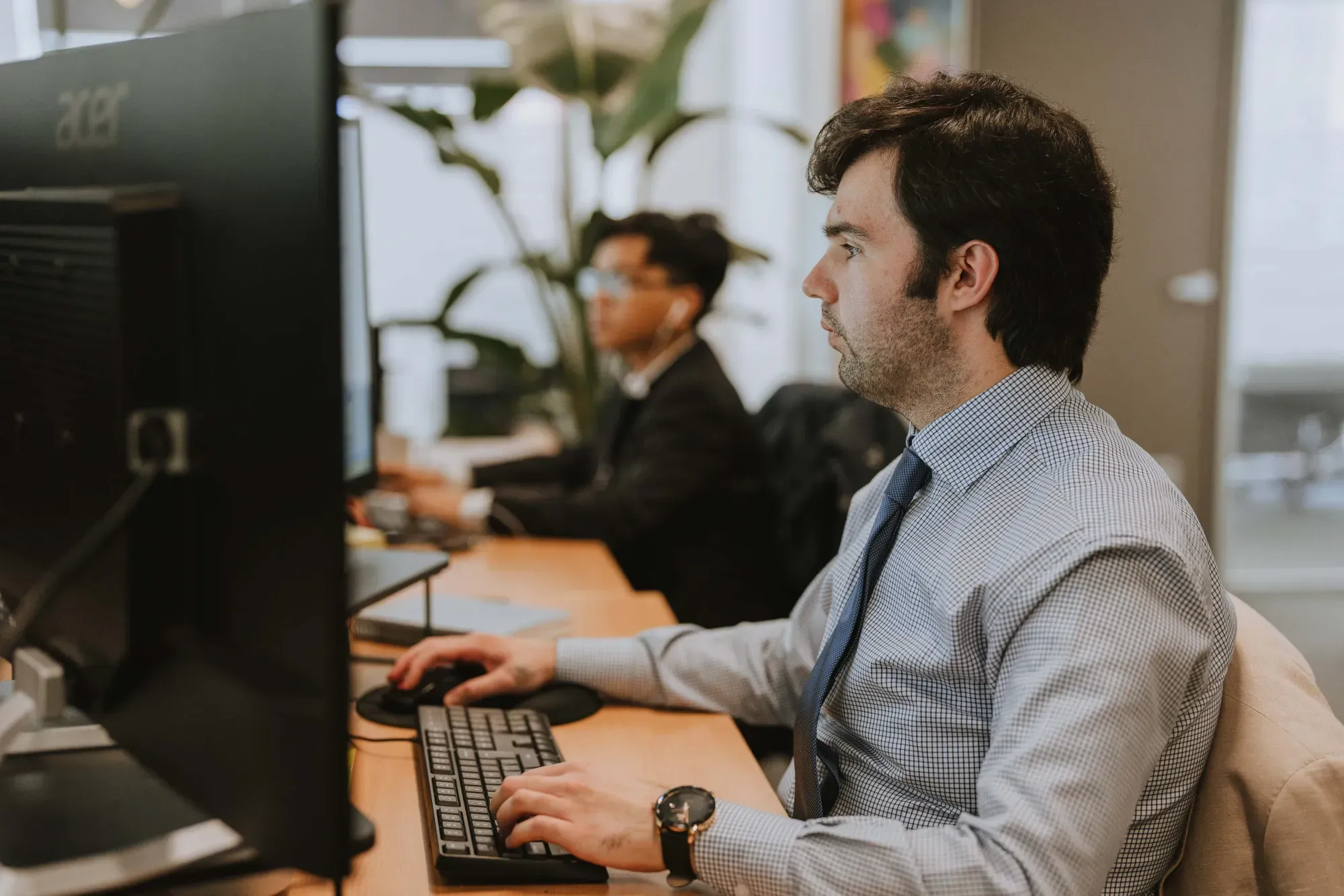 186 Requisiti per il visto: Una guida completa per i visti sponsorizzati dai datori di lavoro