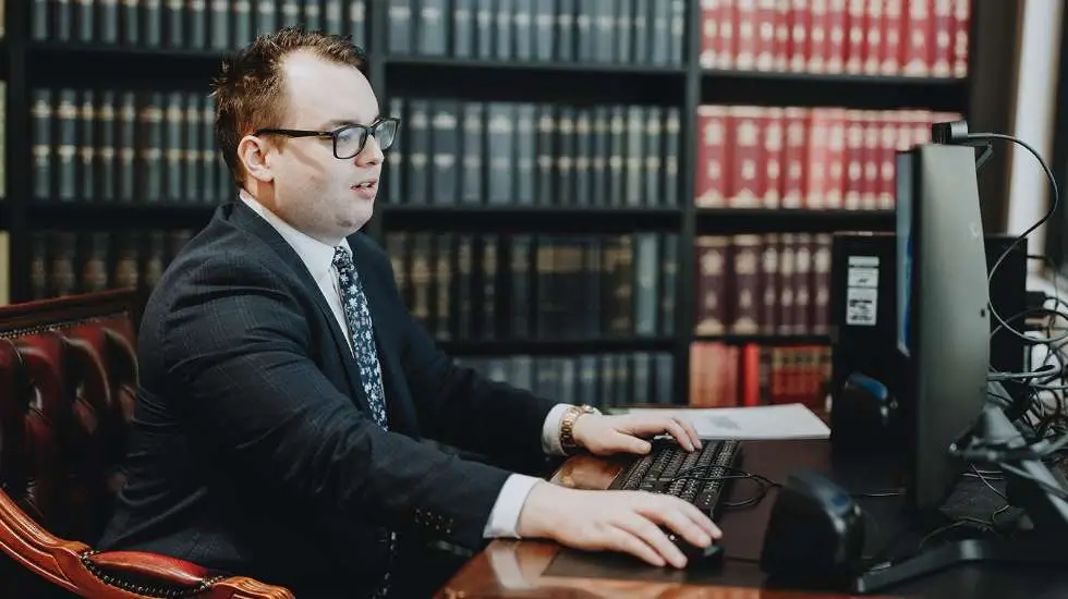 Ang mga kalamangan at kahinaan ng isang 494 visa sa Australia