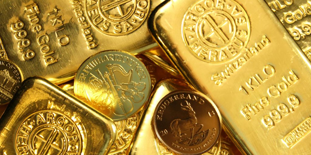 gold and silver round coins
